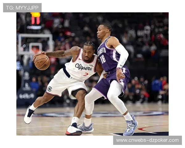 循环赛第三场：条纹队48-45险胜世界队，伦纳德爆砍31分